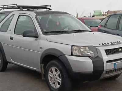 Usata Land Rover Freelander 109 CV (80 kW) 2004 Grigio SUV