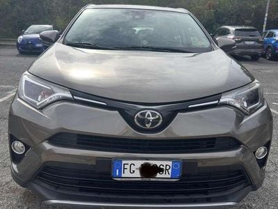 Usata Toyota RAV4 Style 143 CV (105 kW) 2016 SUV