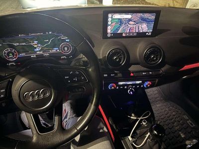 Usata Audi Q2 Business 116 CV (85 kW) 2017 Bianco SUV