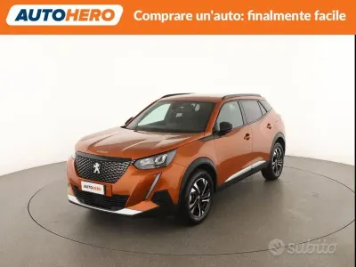 Usata Peugeot 2008 131 CV (96 kW) 2023 SUV