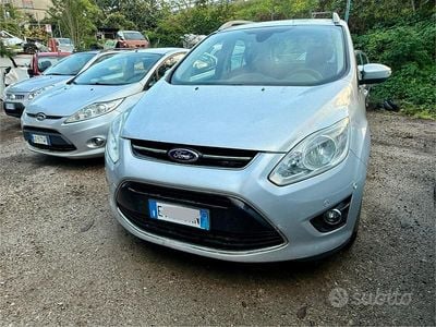 Grigio Usata 2015 Ford C-MAX Business Edition Monovolume | 5900 € (Buon prezzo)