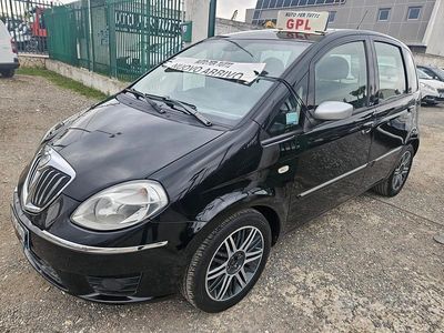 Usata Lancia Musa 95 CV (69 kW) 2008 Nero Monovolume