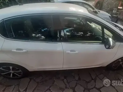 Usata Peugeot 208
