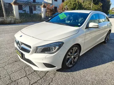 Usata Mercedes CLA220 136 CV (100 kW) 2015 Bianco Coupé