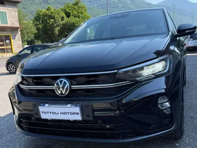 Usata VW Taigo R-line 116 CV (85 kW) 2025 Nero SUV