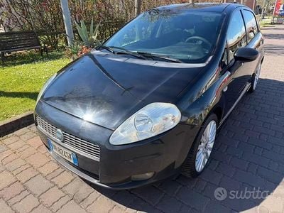 Usata Fiat Grande Punto Emotion 95 CV (69 kW) 2007 Blu Utilitaria