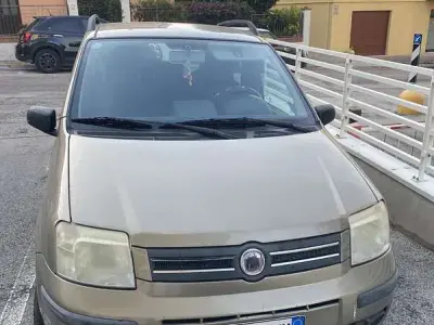 Usata Fiat Panda Dynamic 60 CV (44 kW) 2007 Marrone Utilitaria