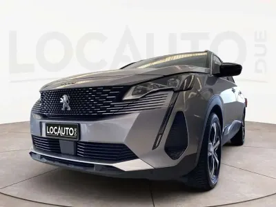 Usata Peugeot 5008 GT 131 CV (96 kW) 2023 Grigio SUV