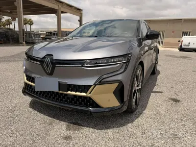 Usata Renault Megane E-Tech Iconic 55 kW (75 CV) 2023 Berlina