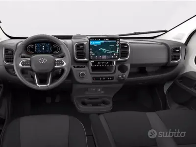 Ny Toyota Proace 179 HK (131 kW) 2026 Vit Minibuss