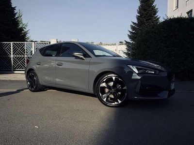 Usata Cupra Leon 150 CV (110 kW) 2024 Grigio Berlina