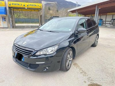 Gebraucht Peugeot 308 SW 120 PS (88 kW) 2015 Schwarz Kombi