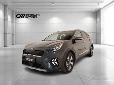 Usata Kia Niro Style 141 CV (103 kW) 2020 Grigio SUV