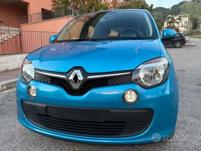 Usata Renault Twingo 69 CV (50 kW) 2015 Blu Utilitaria