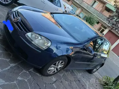 Usata VW Golf IV 2004 Bluazzurro Berlina