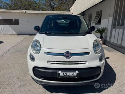 Begagnad Fiat 500L Lounge 80 HK (58 kW) 2014 Vit Minibuss