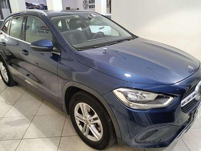 Usata Mercedes GLA180 Business 116 CV (85 kW) 2023 Blu/azzurro SUV