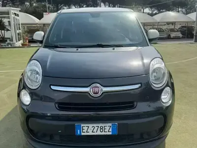 Używany Fiat 500L Lounge 105 KM (77 kW) 2015 Czarny Minivan