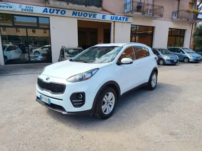 Usata Kia Sportage 115 CV (84 kW) 2018 Bianco SUV
