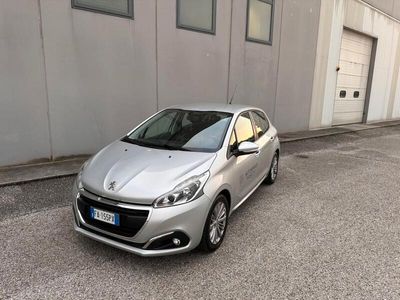 usata Peugeot 208 BlueHDi 75 5 porte Active