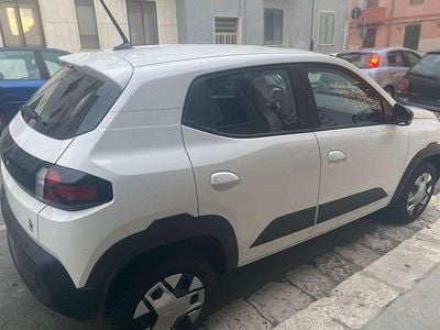 Usata Dacia Spring Expression 19 kW (26 CV) 2024 Bianco Utilitaria