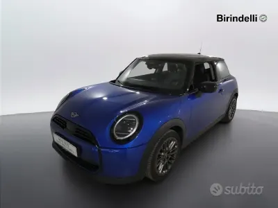 Begagnad Mini Cooper Classic 2025 Blå Halvkombi