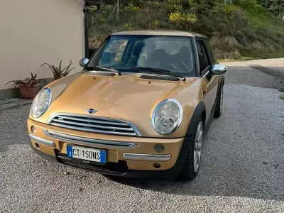 Usata Mini One D 88 CV (64 kW) 2006 Giallo Utilitaria