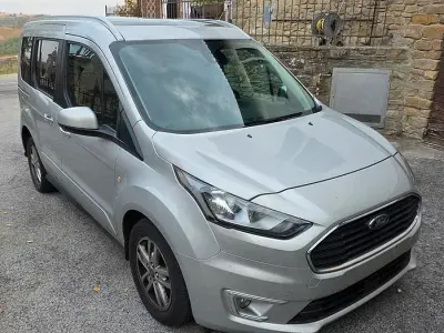 Usata Ford Tourneo Connect 120 CV (88 kW) 2020 Grigio Monovolume