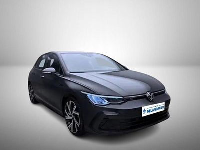 Gebraucht VW Golf VIII R-line 130 PS (95 kW) 2024 Schwarz Kleinwagen
