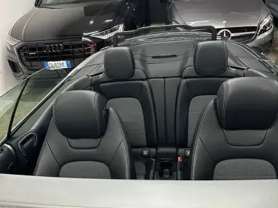 Usata Mercedes C220 170 CV (125 kW) 2017 Cabrio