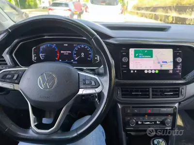 Usata VW T-Cross Advance 110 CV (80 kW) 2021 Grigio SUV