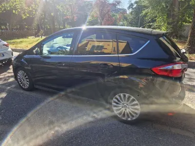 Usata Ford C-MAX Titanium 125 CV (91 kW) 2011 Nero Monovolume