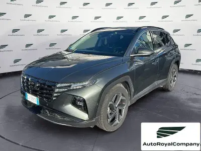 Käytetty Hyundai Tucson 238 HP (175 kW) 2022 Harmaa Katumaasturi