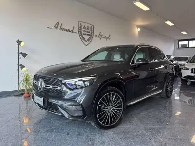 Usata Mercedes GLC300de Premium 197 CV (144 kW) 2023 Graphite grau metallic SUV
