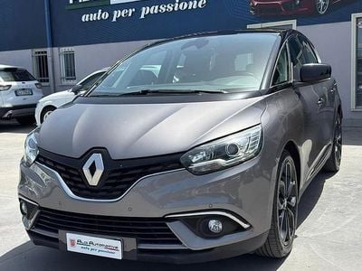 Usata Renault Scénic IV Intens 110 CV (80 kW) 2018 Marrone Monovolume