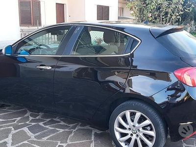 Usata Alfa Romeo Giulietta 109 CV (80 kW) 2015 Nero Utilitaria
