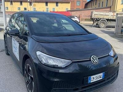 Usata VW ID.3 Pro Performance 69 kW (95 CV) 2023 Nero Utilitaria
