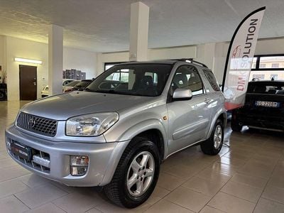 Usata Toyota RAV4 Sol 150 CV (110 kW) 2003 Argento SUV