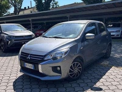 Usata Mitsubishi Space Star Intense 80 CV (58 kW) 2022 Grigio Utilitaria