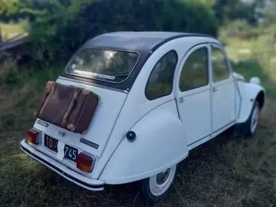 Usata Citroën 2CV 29 CV (21 kW) 1983 Bianco Berlina
