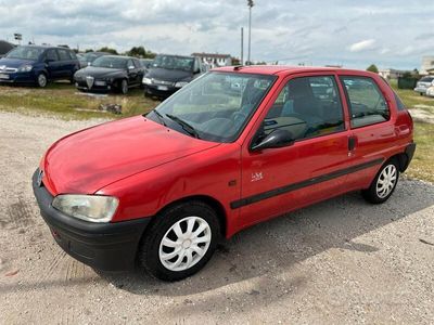 Peugeot 106