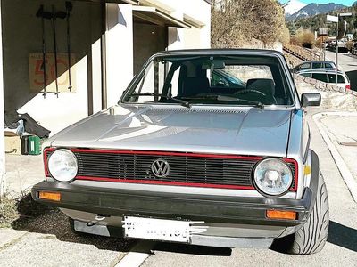 Usata VW Golf Cabriolet 110 CV (80 kW) 1982 Grigio Cabrio