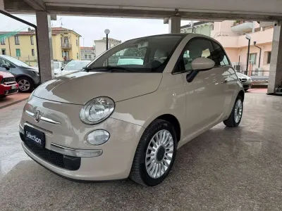 Usado Fiat 500 Lounge 95 CV (69 kW) 2012 Beige Berlina