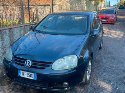 VW Golf V