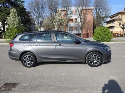Usata Fiat Tipo Lounge 120 CV (88 kW) 2017 Grigio Station wagon