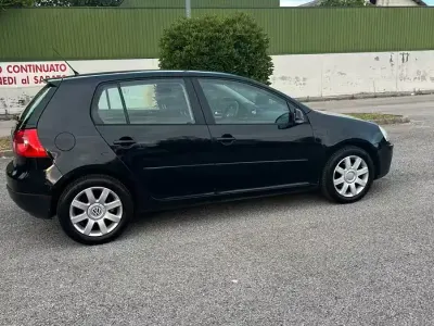 Usata VW Golf IV 105 CV (77 kW) 2006 Nero Berlina