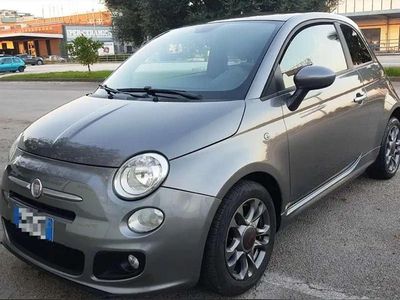 Usado Fiat 500 86 CV (63 kW) 2012 Gris Utilitario