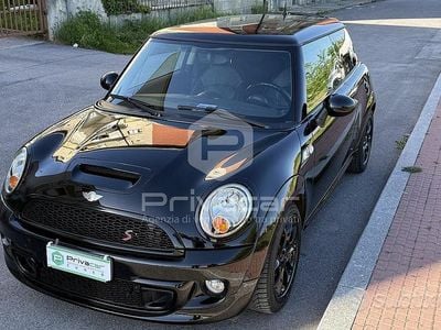 Begagnad Mini Cooper S 184 HK (135 kW) 2011 Svart Halvkombi