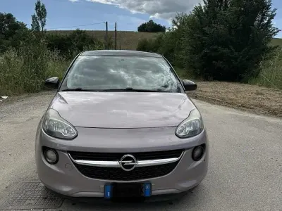 Usata Opel Adam Jam 69 CV (50 kW) 2014 Utilitaria