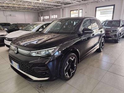 Usata VW Tiguan R-line Plus 150 CV (110 kW) 2025 Nero SUV
